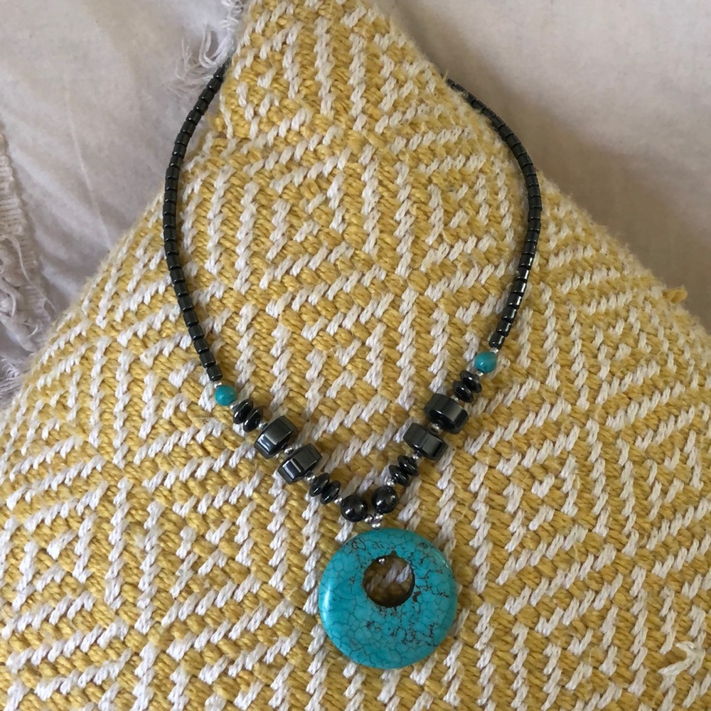 Turquoise pendant necklace
